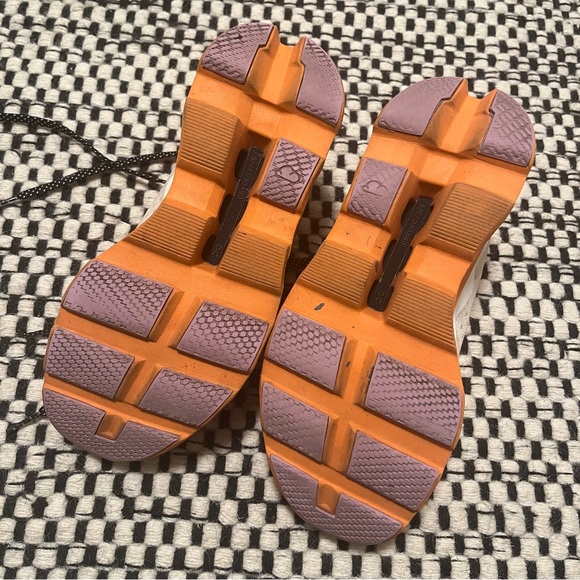 Wmns On Running Cloudmonster 'Fawn Turmeric' - Picture 3 of 6